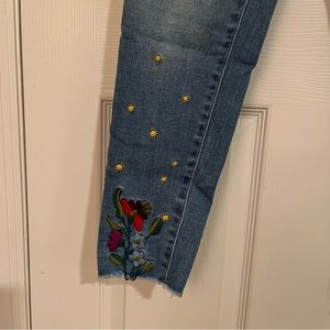a.n.a Embroidered Jeggings